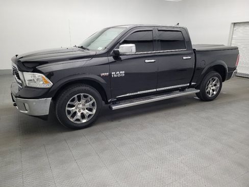 Used 2017 RAM 1500 Limited image 2