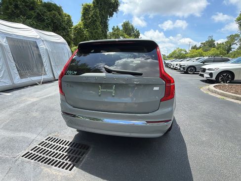 Used 2024 Volvo XC90 T8 Plus w/ Protection Package Premier AWD/4WD image 12