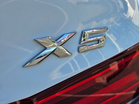 Used 2016 BMW X5 xDrive50i image 15