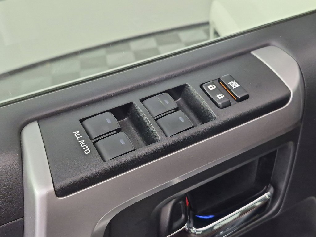 Used 2023 Toyota 4Runner Limited AWD/4WD image 14
