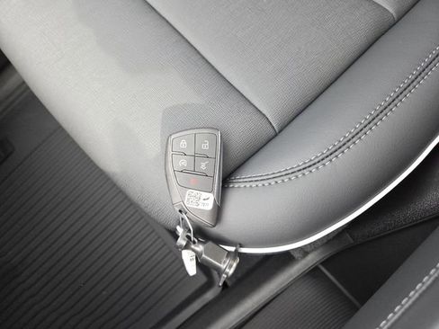 New 2026 Buick Enclave Preferred w/ Power Package image 41