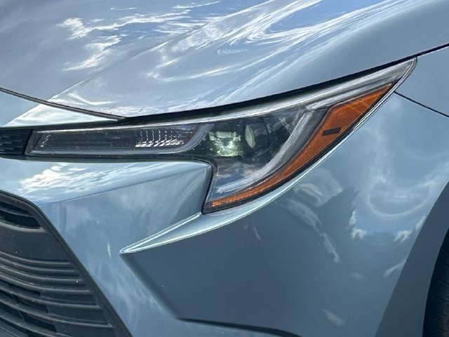 Used 2024 Toyota Corolla LE FWD image 12