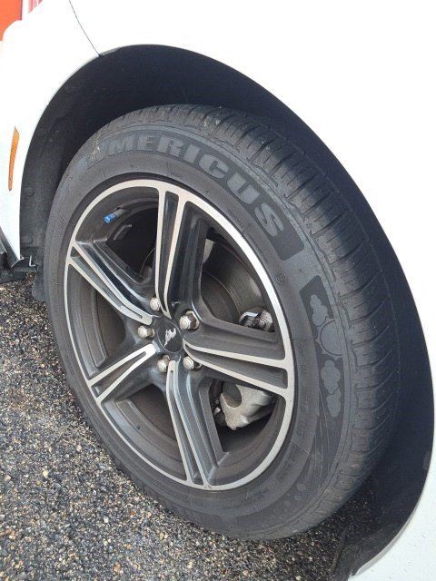 Used 2024 Ford Mustang Coupe RWD image 19