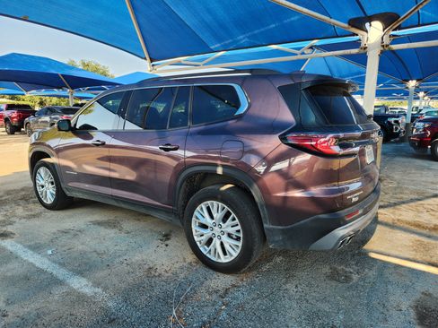 Used 2024 GMC Acadia Elevation w/ Luxury Package FWD image 3