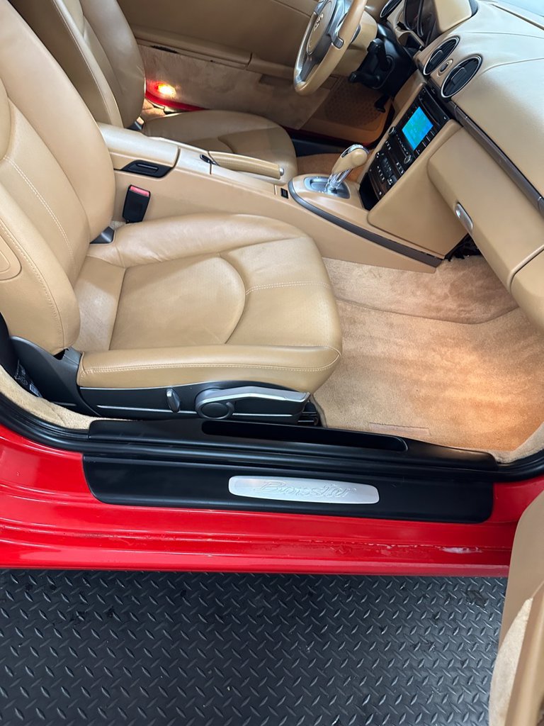 Used 2010 Porsche Boxster RWD image 26
