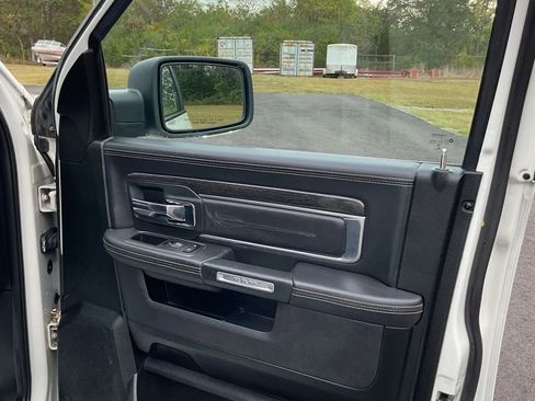 Used 2017 RAM 1500 Limited image 49