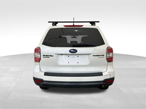 Used 2015 Subaru Forester 2.5i w/ Alloy Wheel Package AWD/4WD image 4