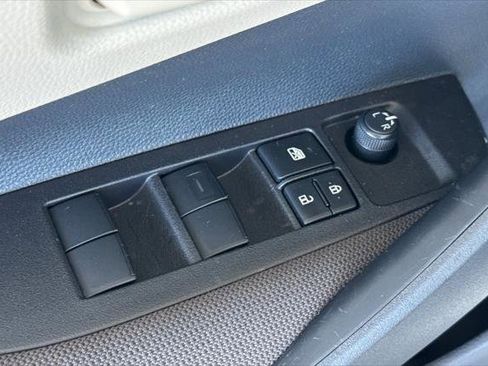 Certified 2025 Toyota Corolla LE image 14