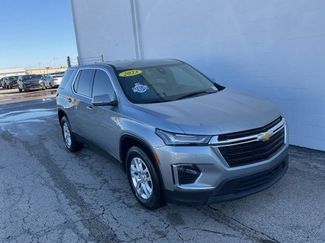 Used 2023 Chevrolet Traverse LS w/ Safety Package video 1