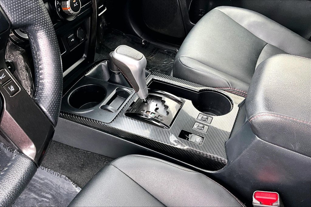 Used 2024 Toyota 4Runner TRD Off-Road Premium w/ Moonroof Package AWD/4WD image 18