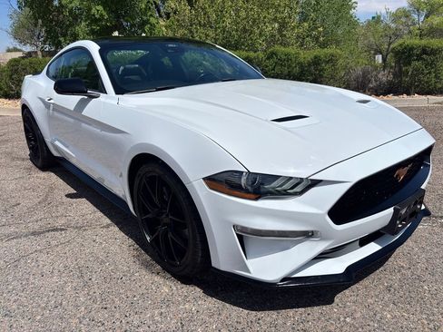 Used 2022 Ford Mustang Premium RWD image 2