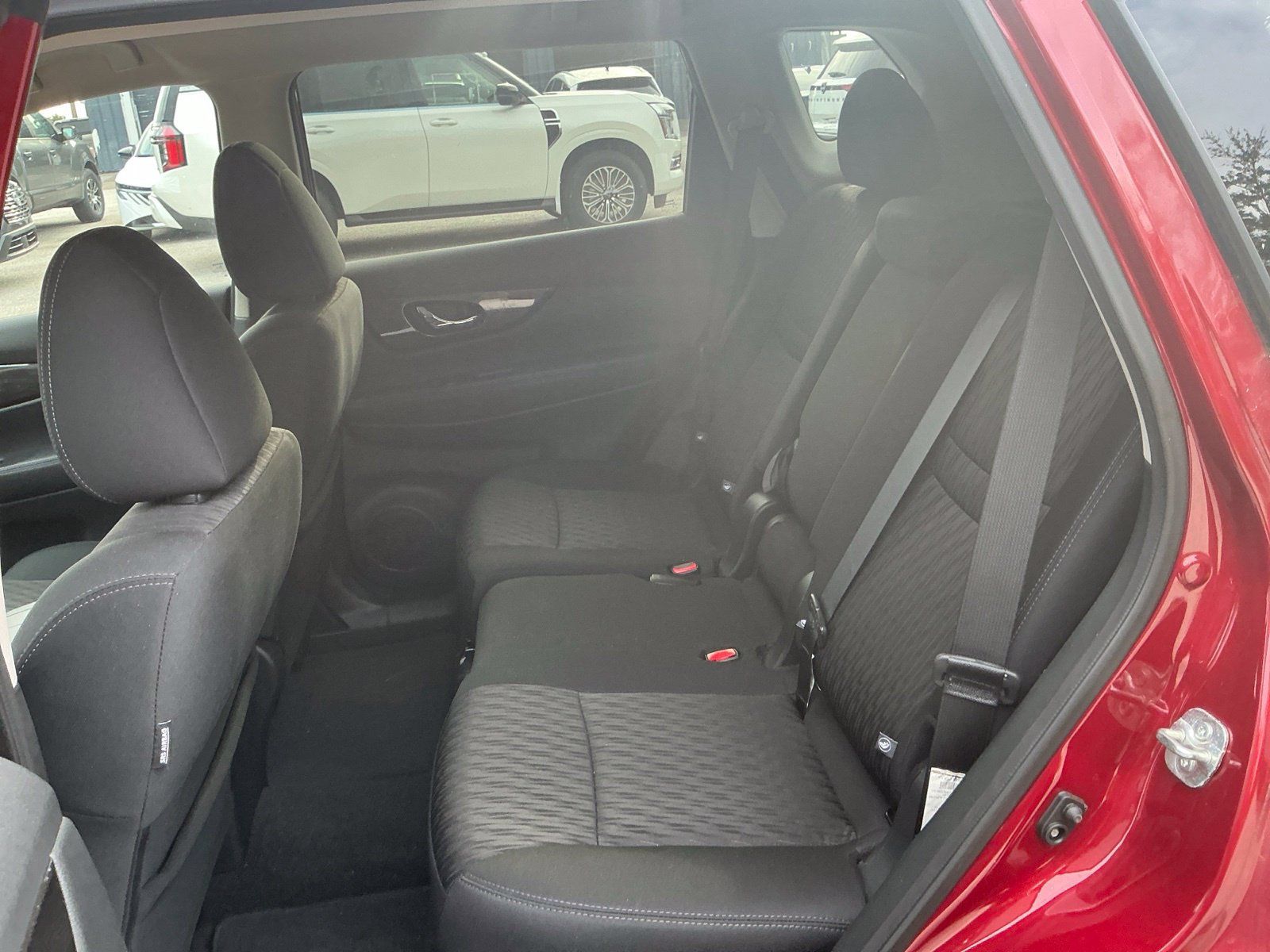 Certified 2019 Nissan Rogue SV w/ Premium Package AWD/4WD image 14