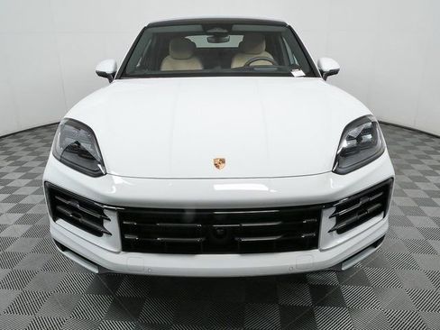 New 2026 Porsche Cayenne AWD image 39