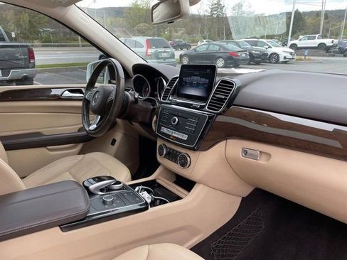 Used 2018 Mercedes-Benz GLE 350 4MATIC image 7