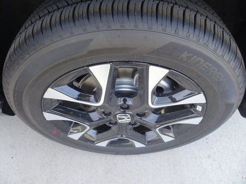 New 2026 Honda HR-V EX-L image 10