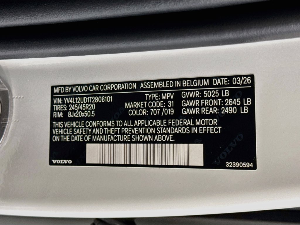 Used 2026 Volvo XC40 B5 Ultra w/ Climate Package AWD/4WD image 35