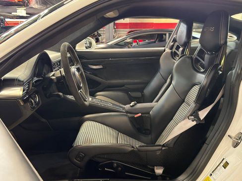 Used 2016 Porsche 911 GT3 RS RWD image 15