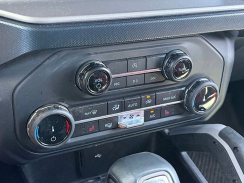 Used 2022 Ford Bronco 4-Door AWD/4WD image 7