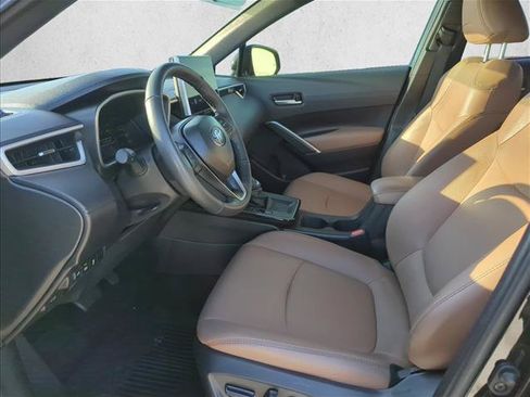 Used 2026 Toyota Corolla Cross XLE w/ Convenience Package AWD/4WD image 11