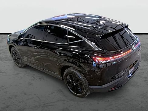 Used 2025 Nissan Murano SV AWD/4WD image 2