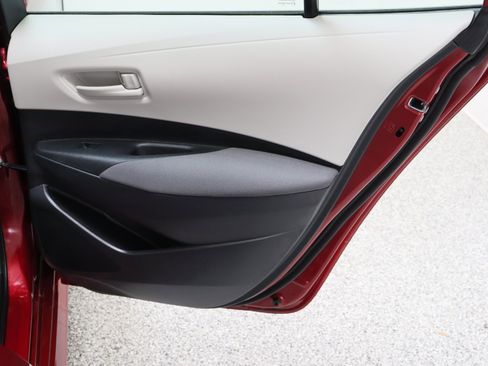 Certified 2025 Toyota Corolla LE FWD image 29
