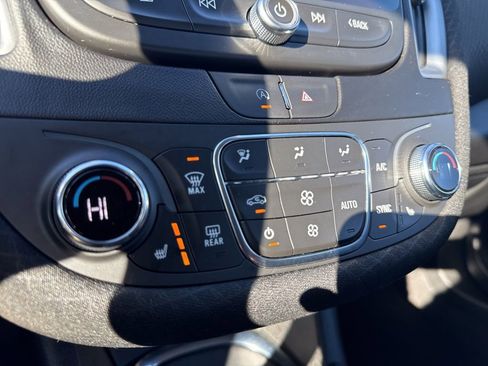 Used 2024 Chevrolet Malibu LT image 24