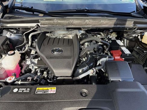 Used 2023 Lexus RX 350 Premium image 27