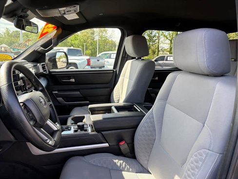 Used 2025 Toyota Tundra SR5 w/ SR5 Convenience Package AWD/4WD image 24
