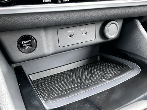 New 2026 Nissan Rogue SV FWD image 18