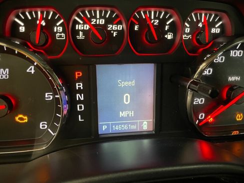 Used 2017 GMC Sierra 1500 4x4 Crew Cab w/ Sierra Convenience Package image 9