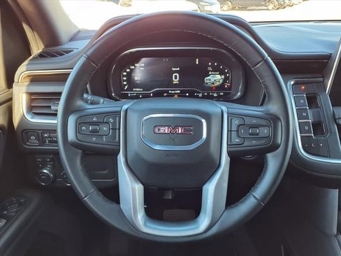 Used 2024 GMC Yukon XL SLE AWD/4WD image 30