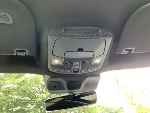 Used 2024 Lincoln Navigator L Reserve AWD/4WD image 10