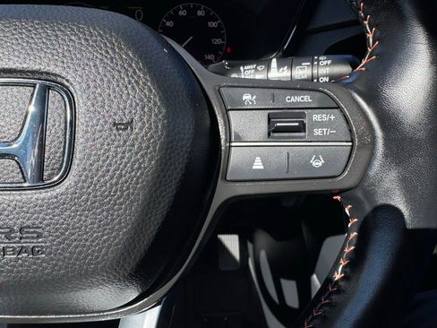 Used 2025 Honda CR-V Sport image 14