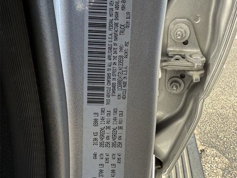 Used 2020 RAM 1500 Limited image 27