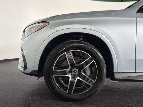 Used 2025 Mercedes-Benz GLC 300 4MATIC w/ AMG Line image 20