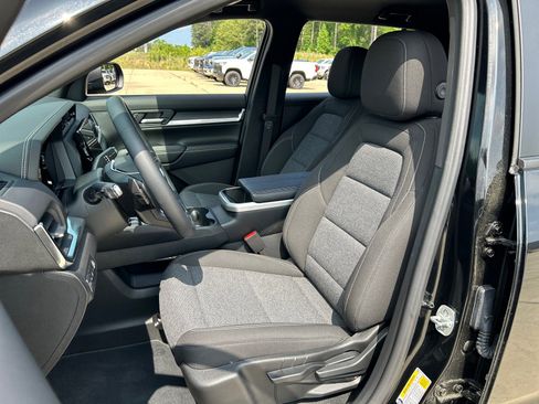 New 2026 GMC Terrain Elevation FWD image 16