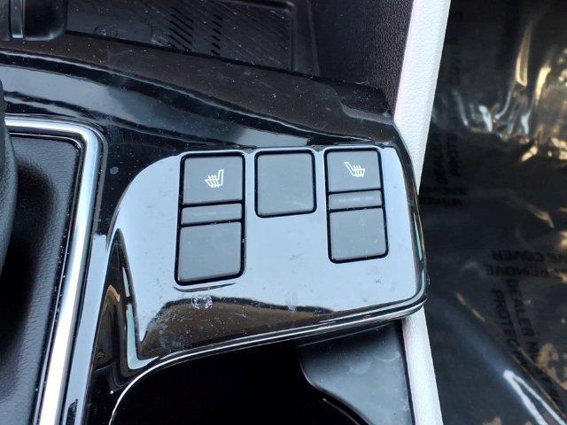 Used 2024 Kia Sportage EX FWD image 18