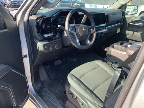 Used 2026 Chevrolet Silverado 1500 LT image 16