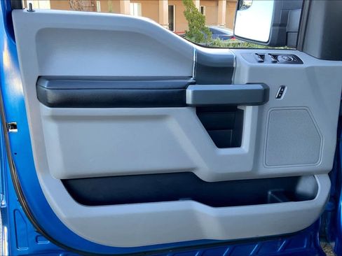Used 2017 Ford F150 XLT w/ Equipment Group 301A Mid RWD image 20