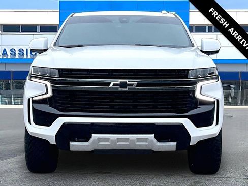 Used 2021 Chevrolet Tahoe Z71 w/ Rear Media and Nav Package AWD/4WD image 2