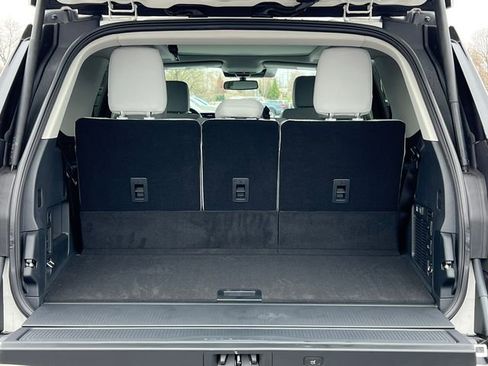 New 2025 Ford Expedition Platinum w/ Platinum Ultimate Package image 40