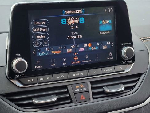 Used 2022 Nissan Altima 2.0 SR image 17