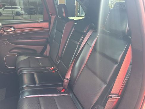Used 2020 Jeep Grand Cherokee High Altitude AWD/4WD image 23