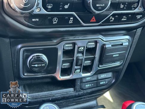 Used 2022 Jeep Wrangler Unlimited Sport AWD/4WD image 31
