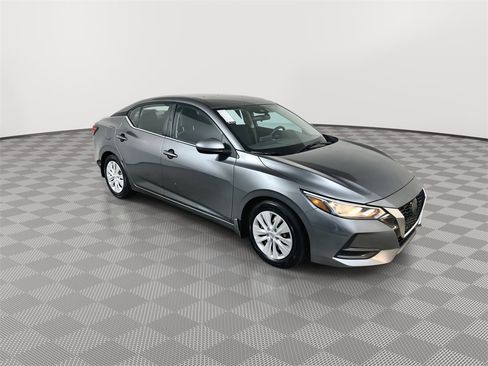 Certified 2022 Nissan Sentra S image 2