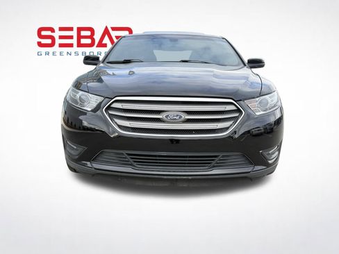 Used 2018 Ford Taurus SEL w/ Equipment Group 201A image 3