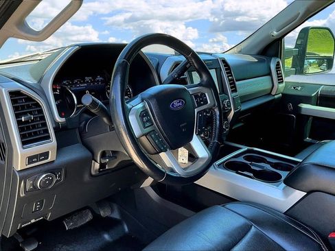 Used 2021 Ford F250 Lariat w/ Lariat Value Package AWD/4WD image 20
