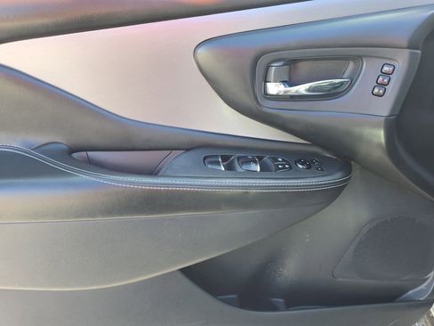 Used 2020 Nissan Murano SL w/ Cargo Package FWD image 22