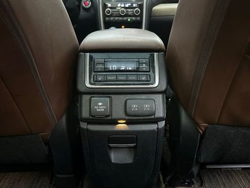 Used 2020 Subaru Ascent Touring w/ Popular Package #2A image 33