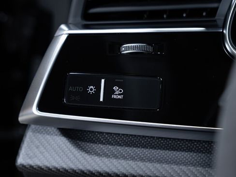 Used 2024 Audi RS Q8 AWD/4WD image 64